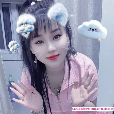 大胸妹子 图片 1