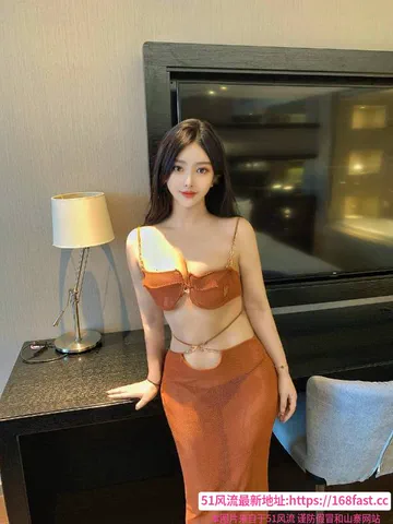 丰润饱满体贴颜值老师 图片 1